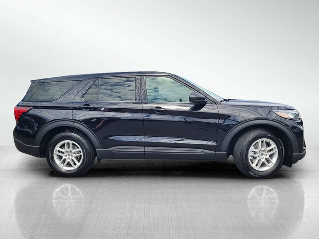 Used 2026 Ford Explorer Active RWD image 3
