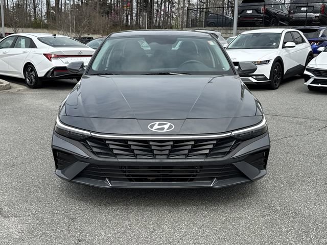 Certified 2025 Hyundai Elantra Hybrid FWD image 2