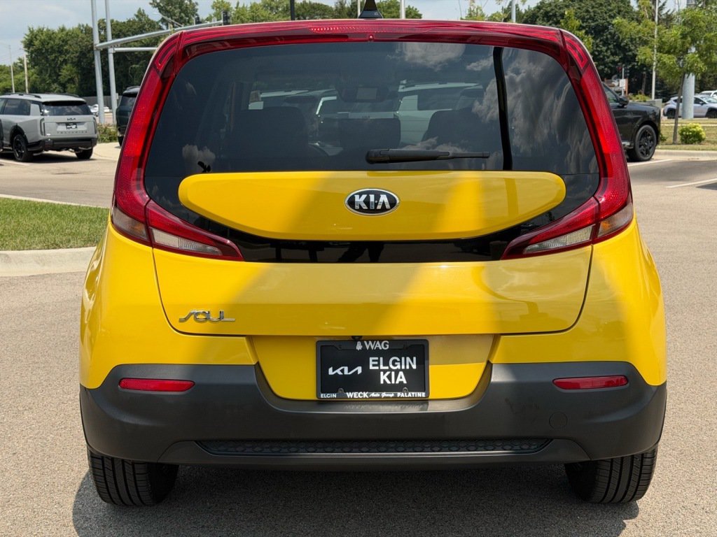 Used 2020 Kia Soul LX FWD image 4