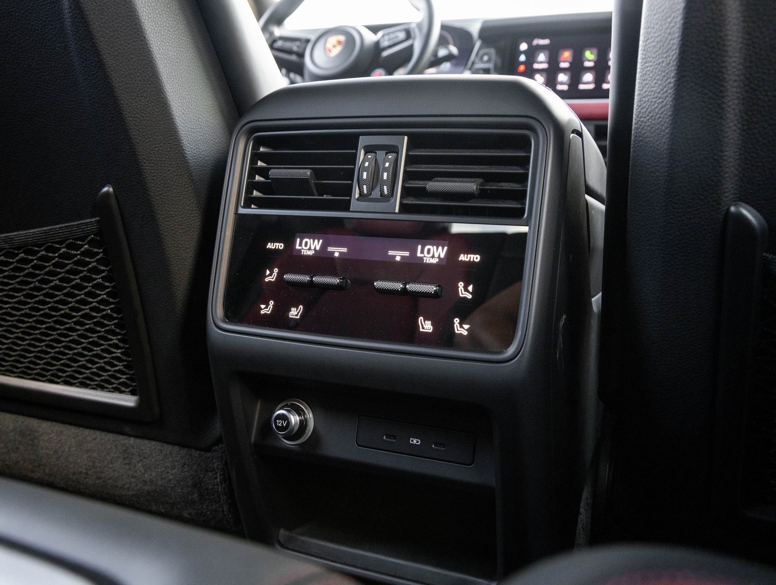 Certified 2024 Porsche Cayenne Turbo GT image 28