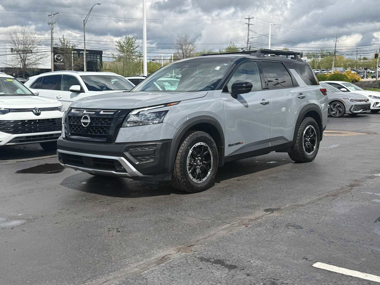Used 2024 Nissan Pathfinder Rock Creek AWD/4WD image 1