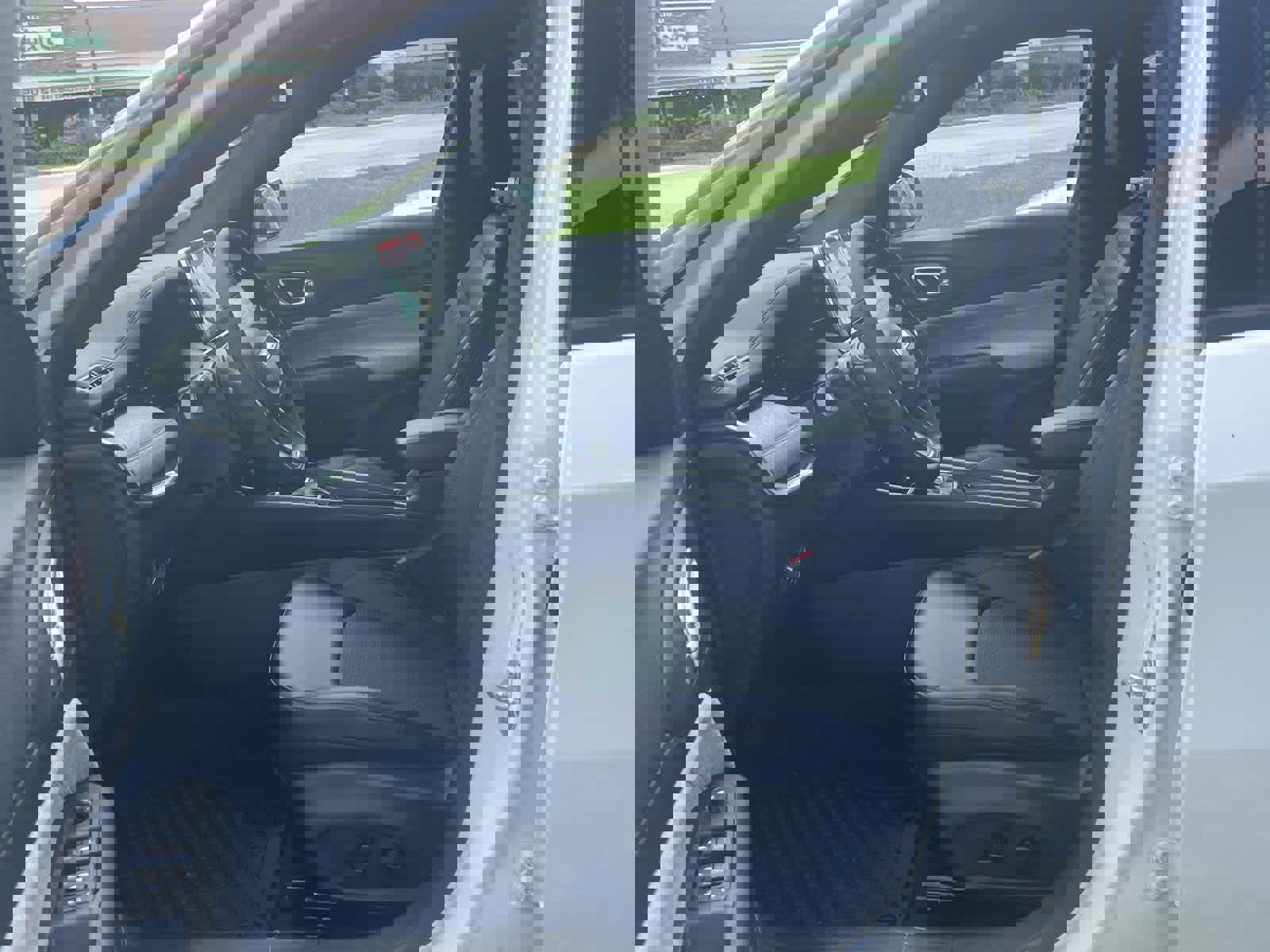 New 2025 Jeep Compass Latitude w/ Convenience Group image 20