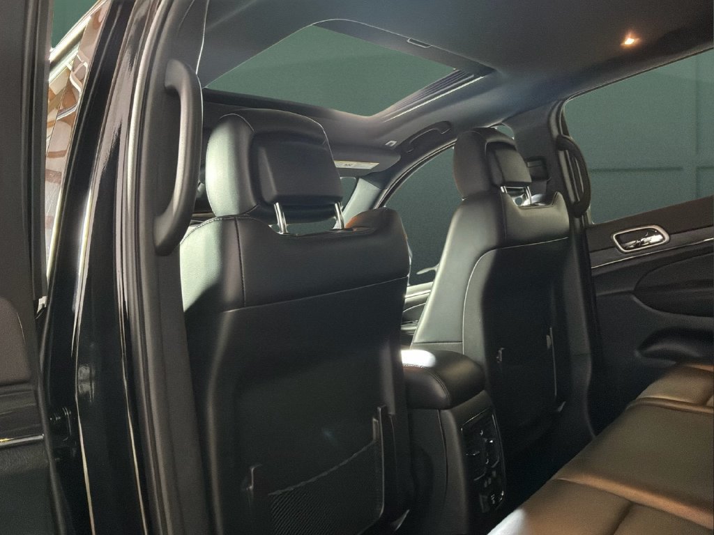 Certified 2022 Jeep Grand Cherokee Limited AWD/4WD image 19