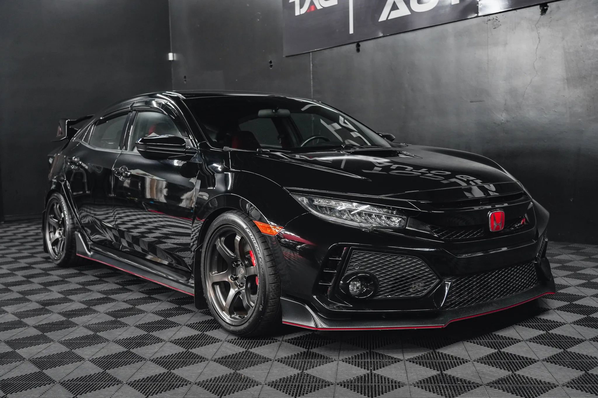 Used 2019 Honda Civic Type R image 25