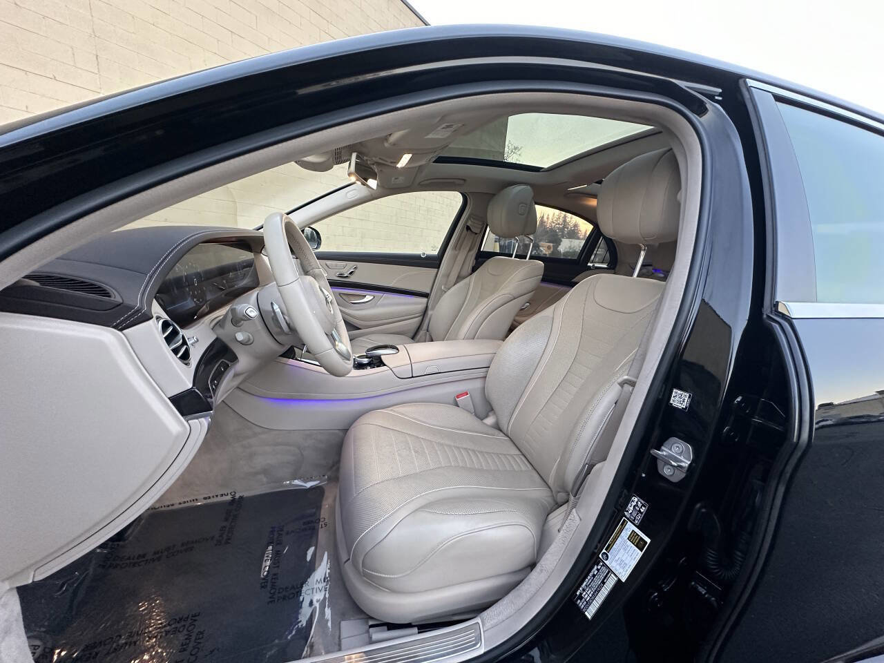 Used 2018 Mercedes-Benz S 560 Sedan image 9
