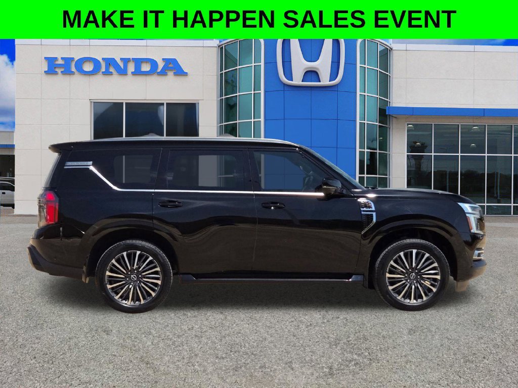 Used 2025 Nissan Armada Platinum Reserve AWD/4WD image 2