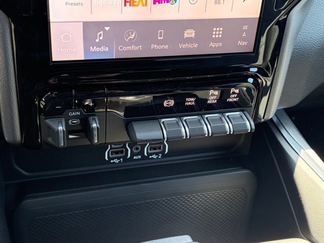 New 2026 RAM 2500 Big Horn AWD/4WD image 24