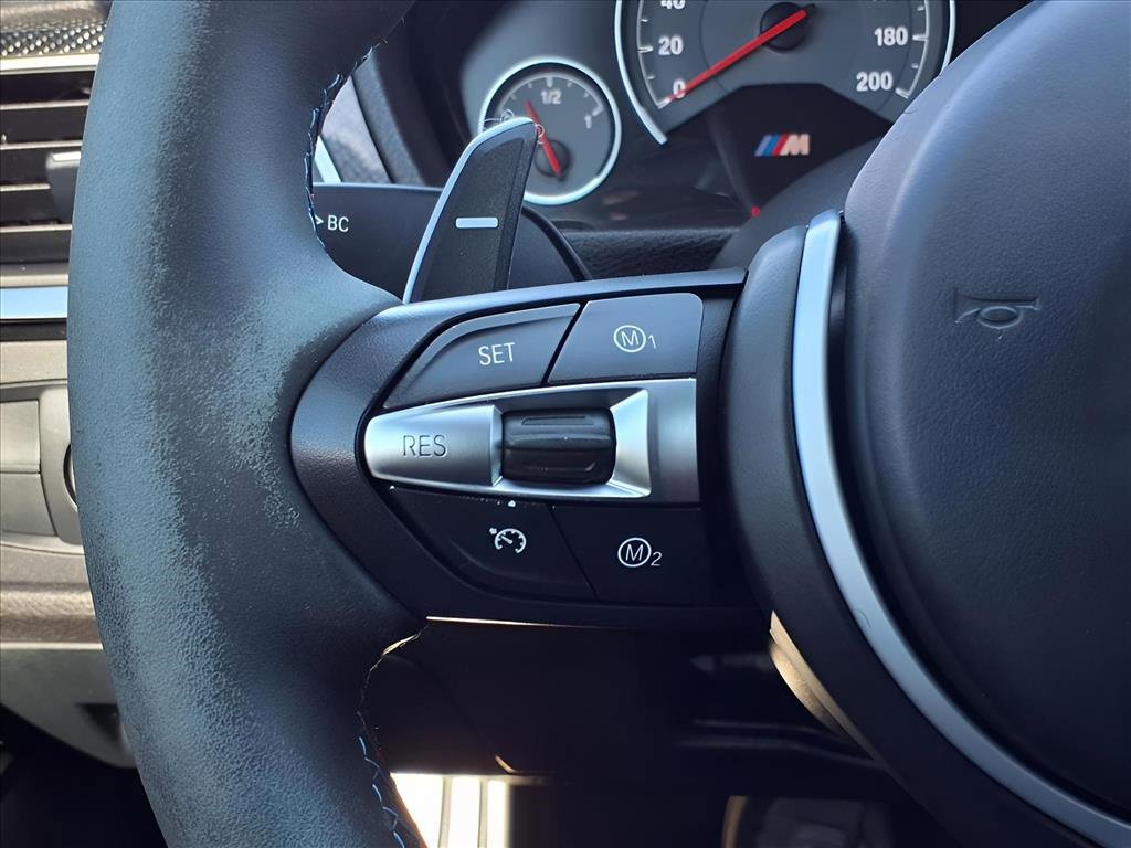 Used 2018 BMW M4 Base image 15
