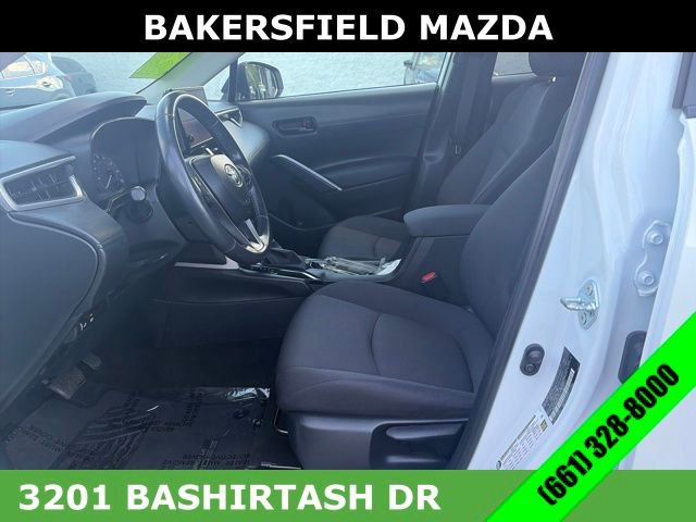 Used 2024 Toyota Corolla Cross LE image 9