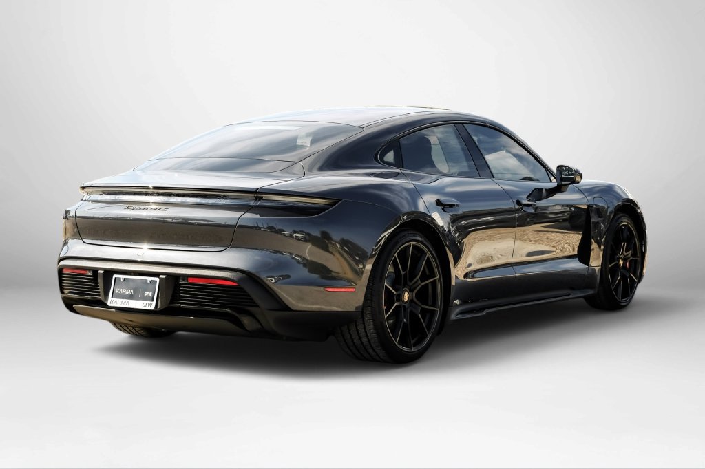 Used 2022 Porsche Taycan GTS AWD/4WD image 6