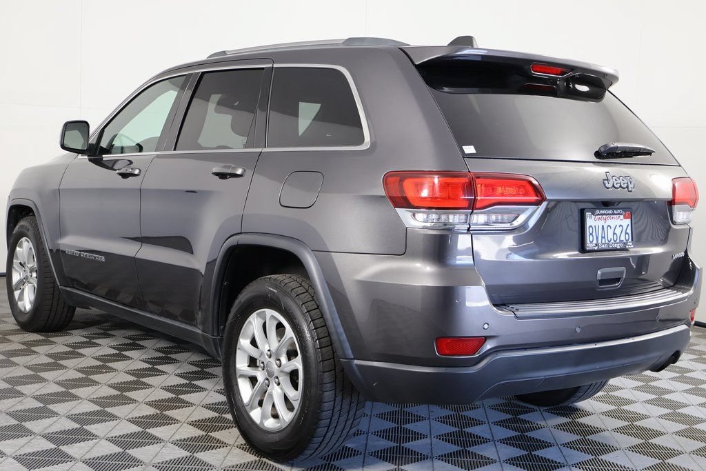 Used 2021 Jeep Grand Cherokee Laredo RWD image 5