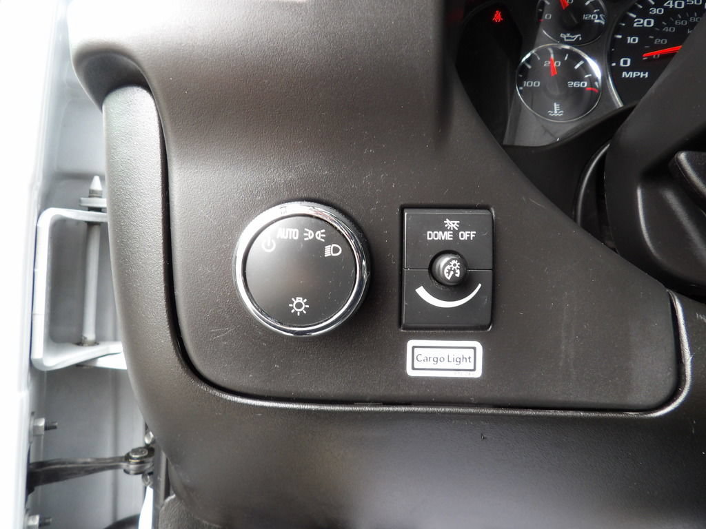 Used 2021 GMC Savana 3500 Extended w/ Power Convenience Package RWD image 18