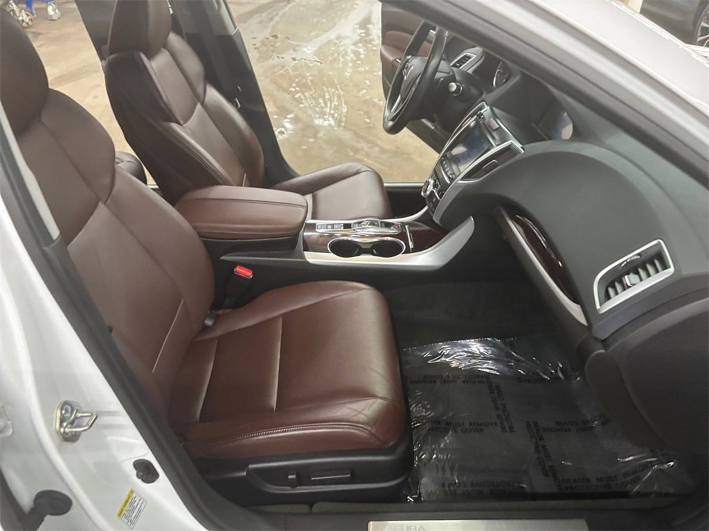 Certified 2017 Acura TLX V6 SH-AWD w/ Technology Pkg image 19