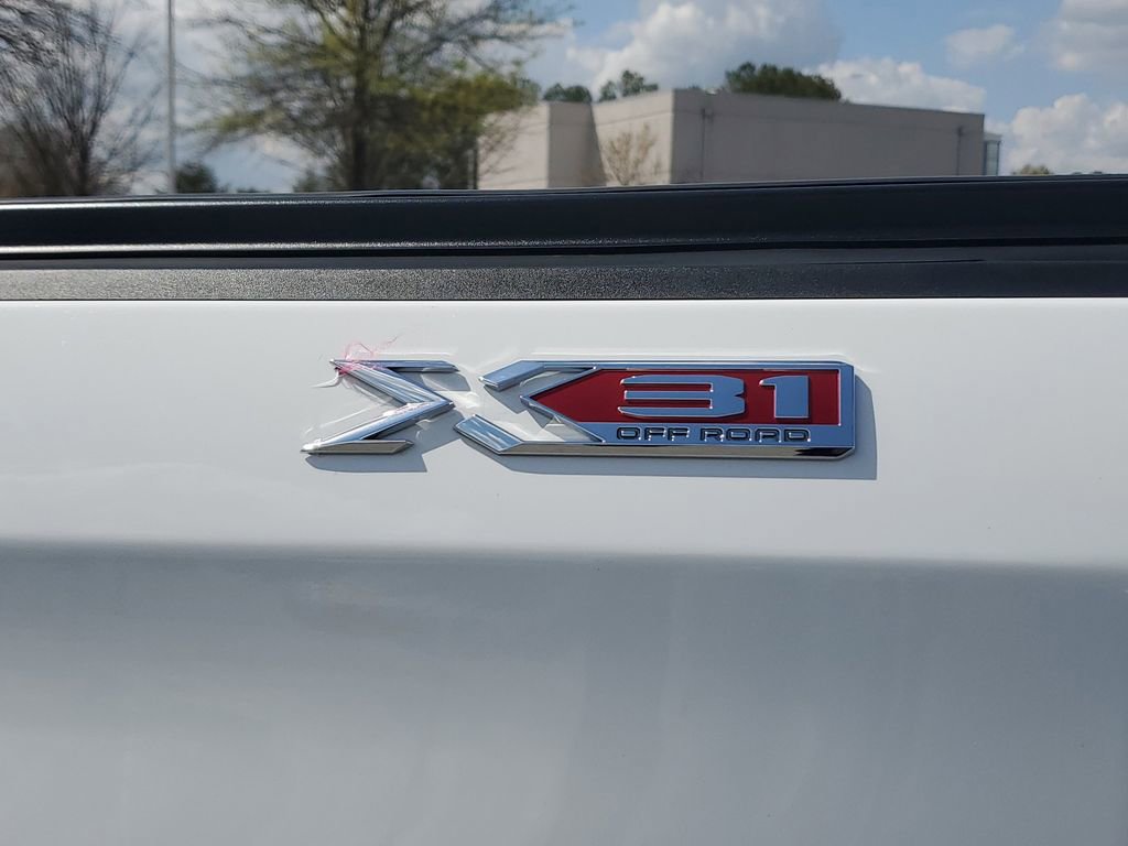 Used 2021 GMC Sierra 1500 SLT w/ SLT Premium Plus Package image 8