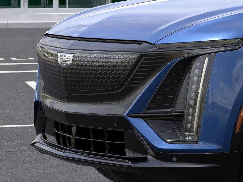 New 2025 Cadillac Lyriq Sport image 13