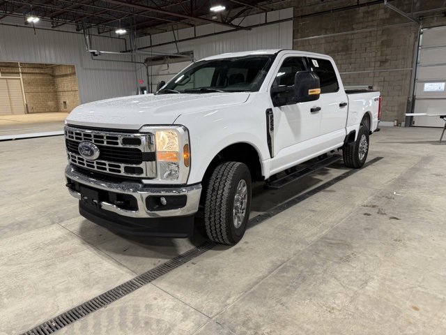 Used 2024 Ford F250 XLT image 3
