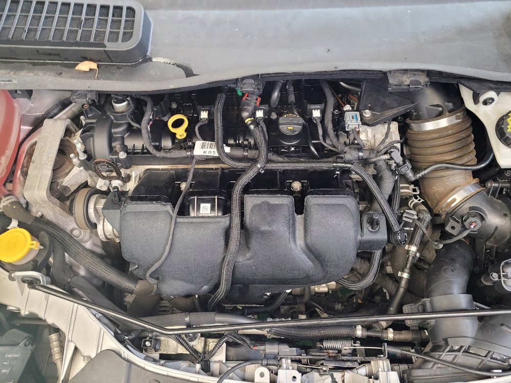 Used 2017 Ford Escape Titanium w/ Equipment Group 301A image 30