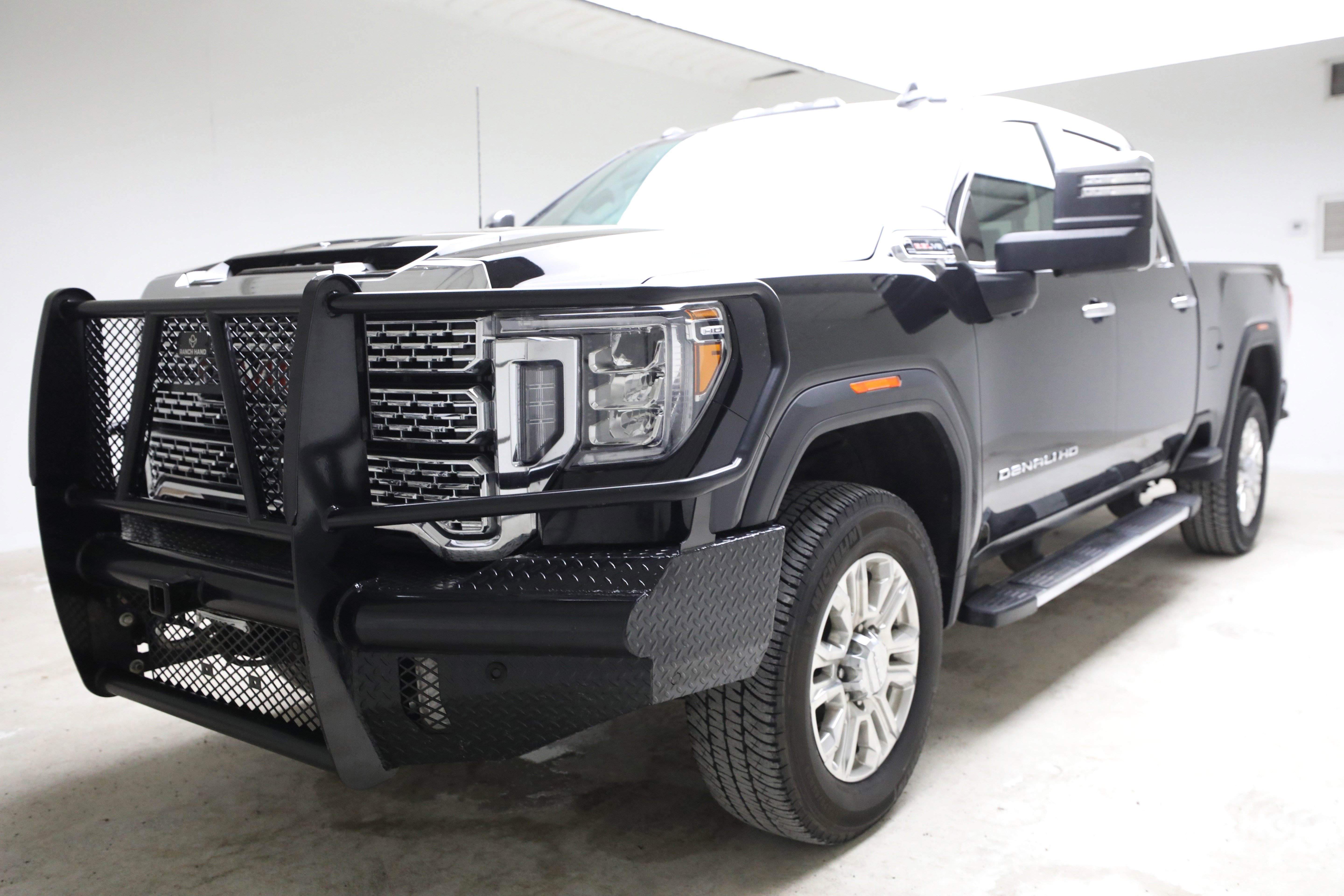 Used 2021 GMC Sierra 2500 Denali w/ Denali Ultimate Package AWD/4WD image 1