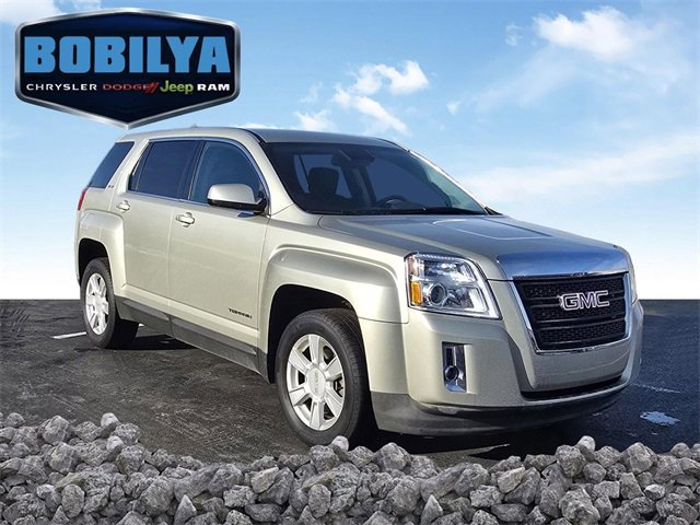 Used 2013 GMC Terrain SLE image 2
