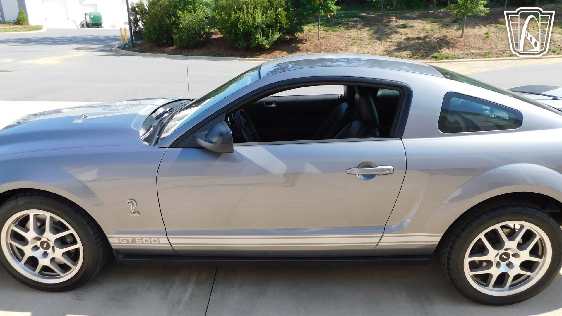 Used 2007 Ford Mustang Shelby GT500 RWD image 13