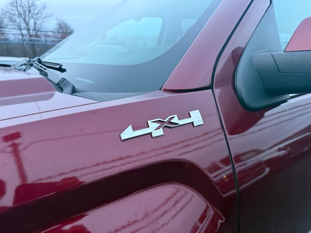 Used 2016 GMC Sierra 1500 SLE w/ SLE Value Package image 18