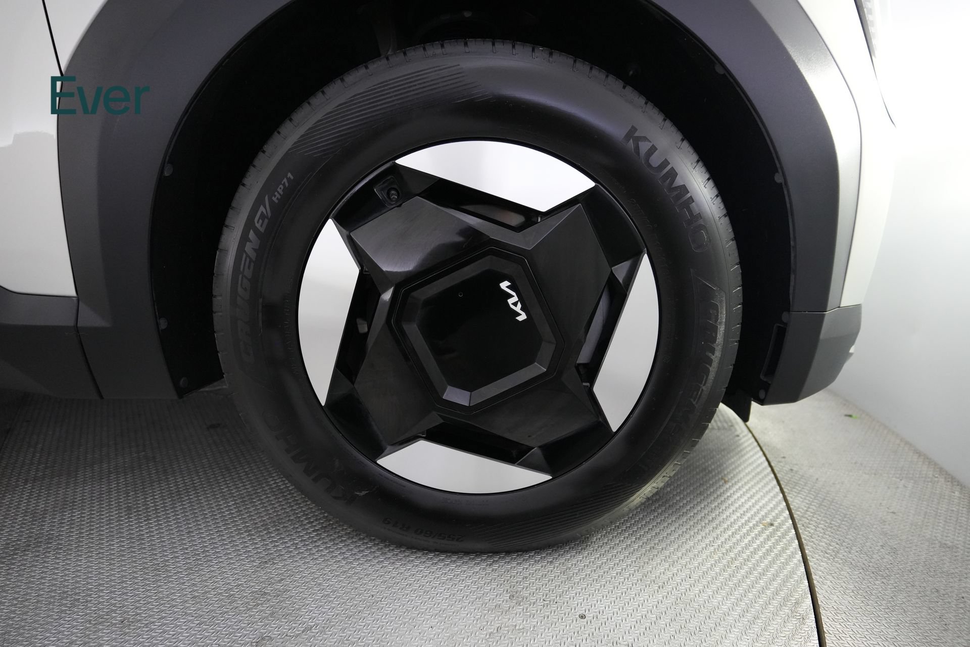 Used 2024 Kia EV9 Light Long Range RWD image 20