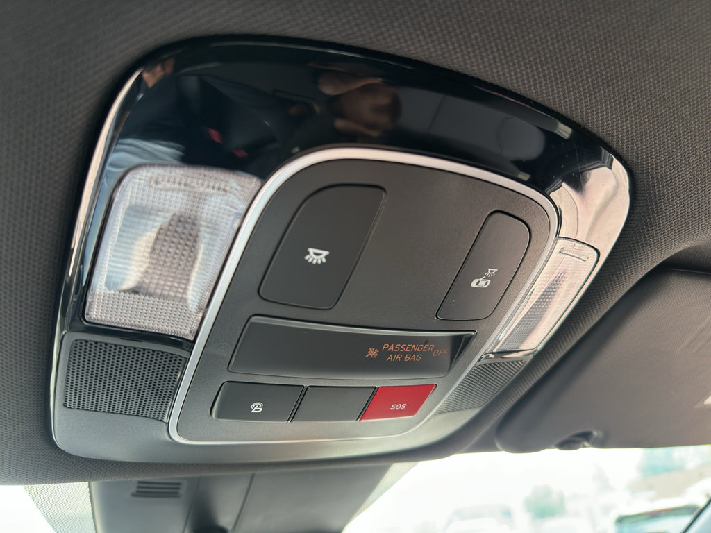 Used 2022 Hyundai Santa Cruz SEL FWD image 25