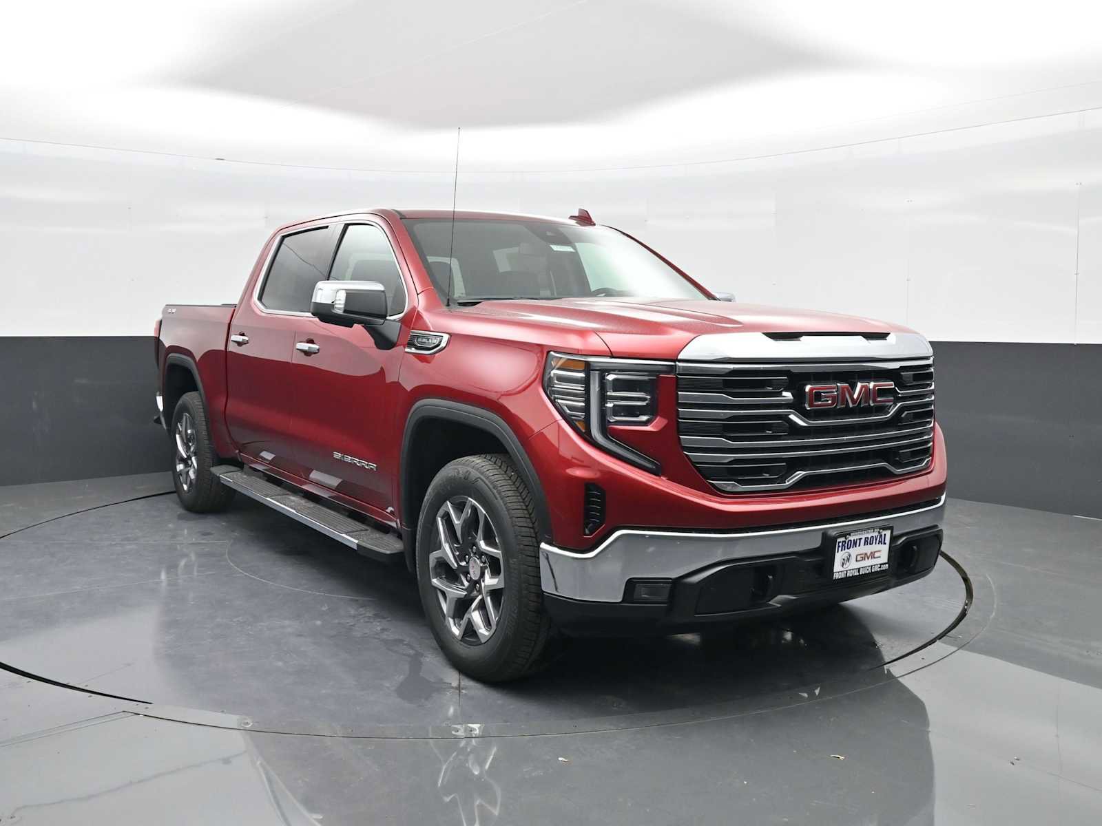 New 2026 GMC Sierra 1500 SLT w/ SLT Premium Package