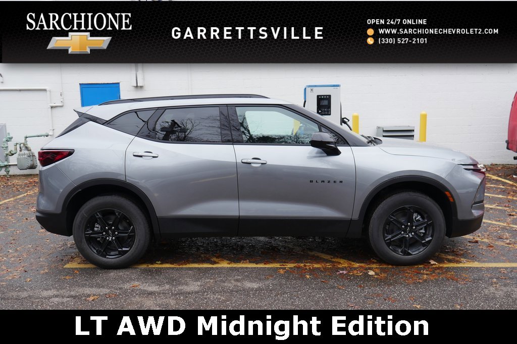 New 2025 Chevrolet Blazer LT w/ Midnight/Sport Edition