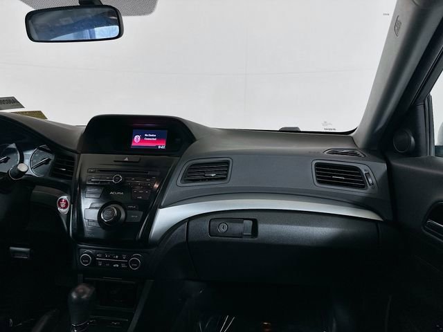 Used 2018 Acura ILX Base image 26