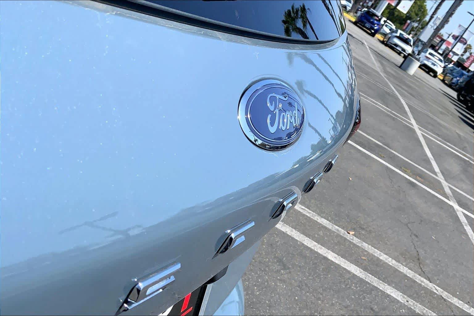 Used 2024 Ford Escape ST-Line w/ Tech Pack #1 FWD image 29