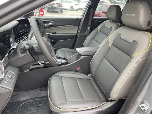 New 2026 Chevrolet Trax ACTIV w/ Sunroof Package image 11