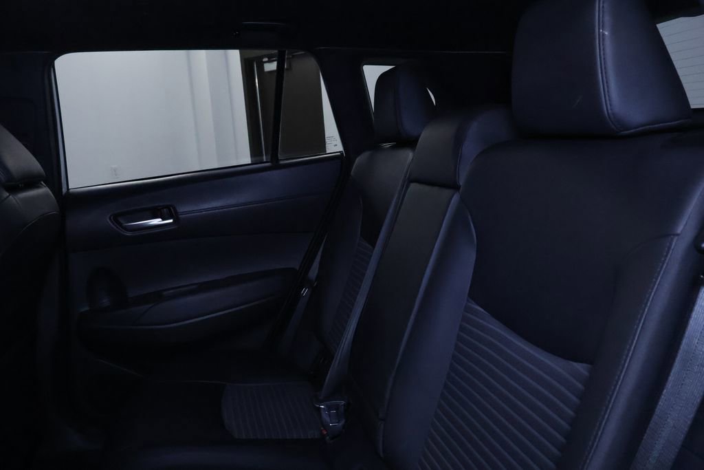 Used 2023 Toyota Corolla Cross XSE w/ Convenience Package image 16