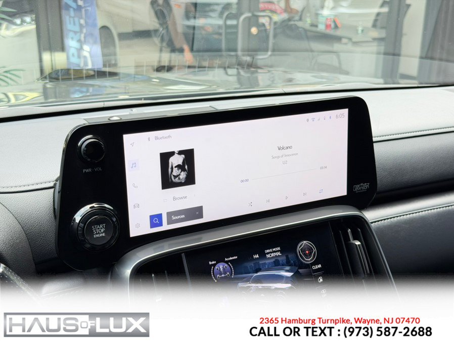 Used 2023 Lexus LX 600 F Sport w/ Accessory Package (Z1) AWD/4WD image 39