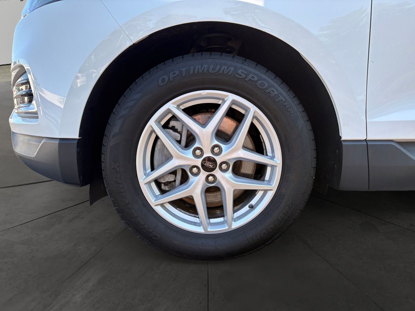 Used 2024 Ford Edge SEL AWD/4WD image 14
