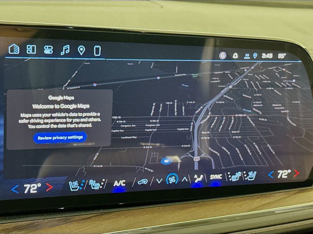 New 2026 Chevrolet Suburban High Country image 8