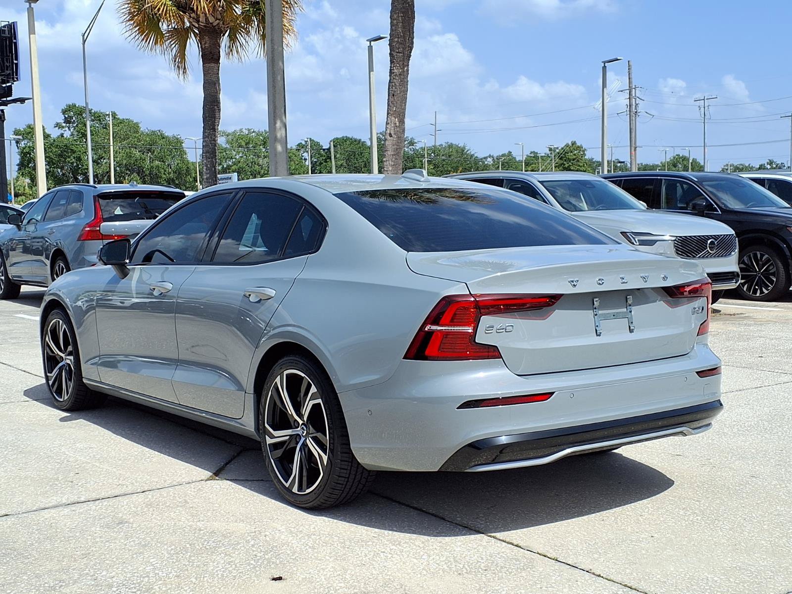 Certified 2024 Volvo S60 B5 Plus AWD/4WD image 5