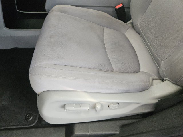 Used 2018 Honda Odyssey EX image 32