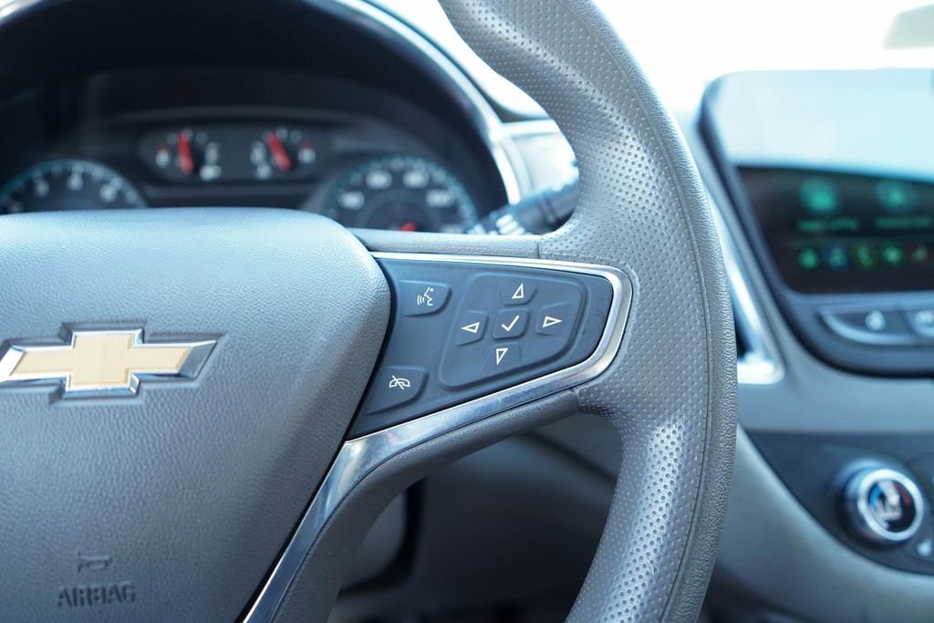 Used 2021 Chevrolet Malibu LT image 23