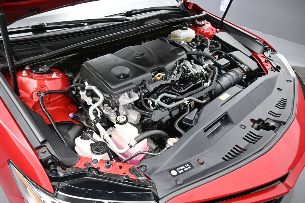 Used 2020 Toyota Camry SE w/ Sunroof Package FWD image 48