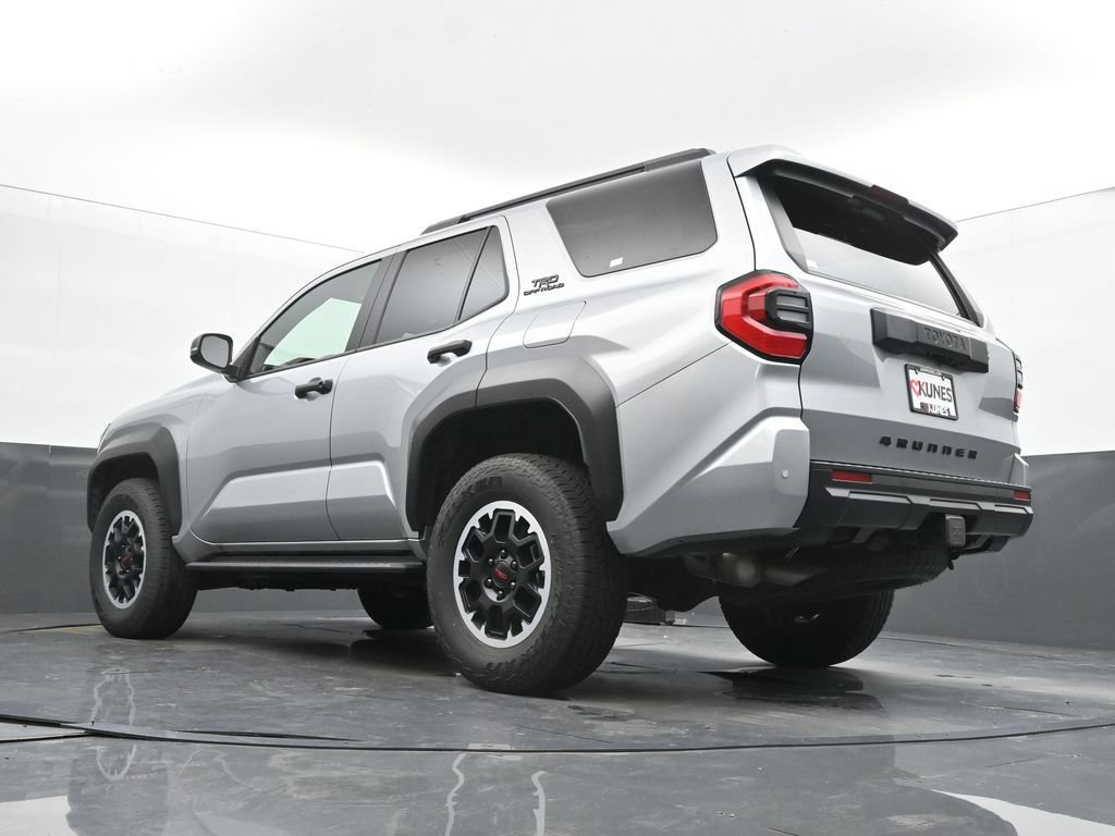 Used 2025 Toyota 4Runner TRD Off-Road AWD/4WD image 48