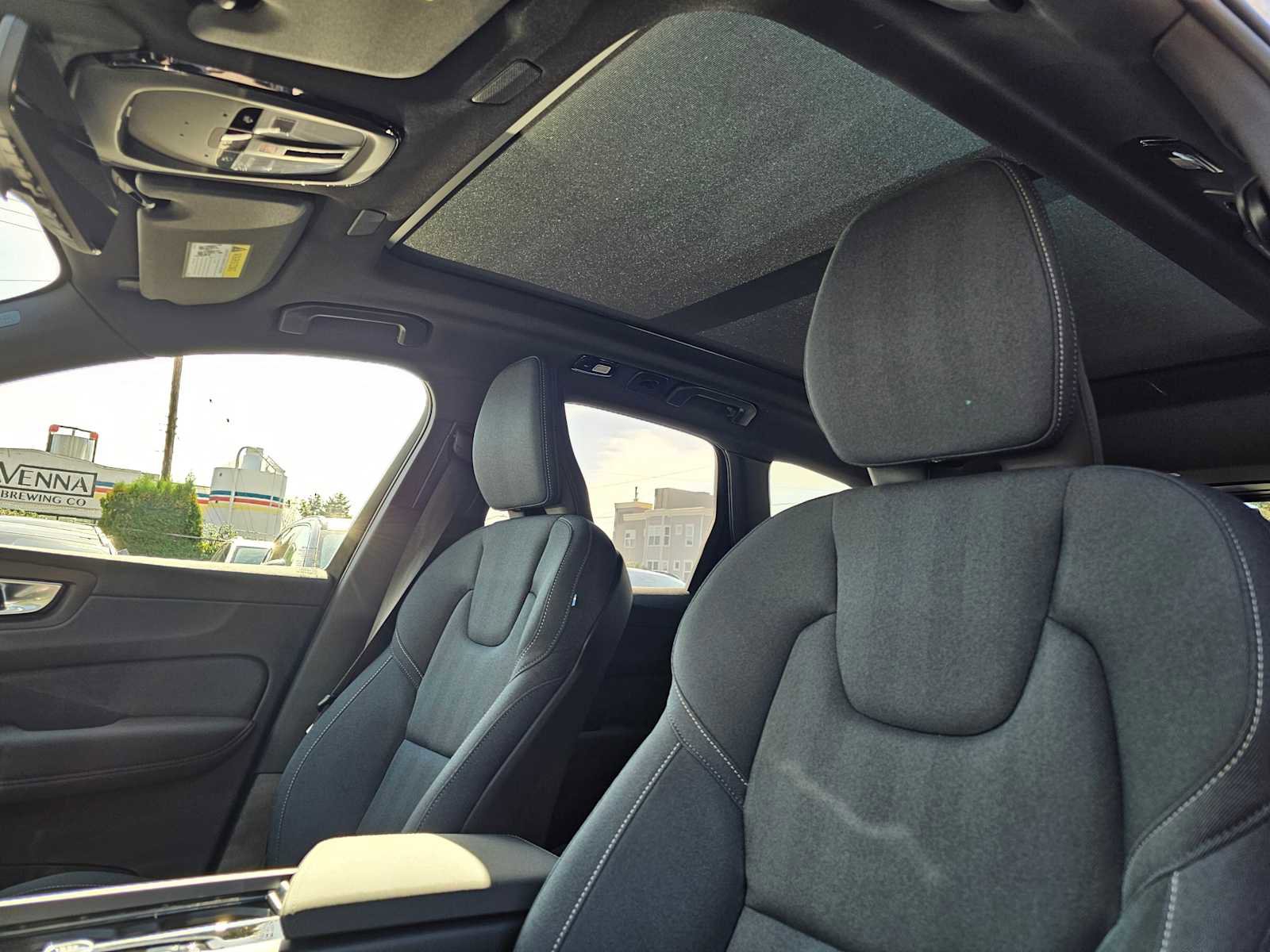 New 2026 Volvo XC60 B5 Ultra w/ Protection Package Premier image 26