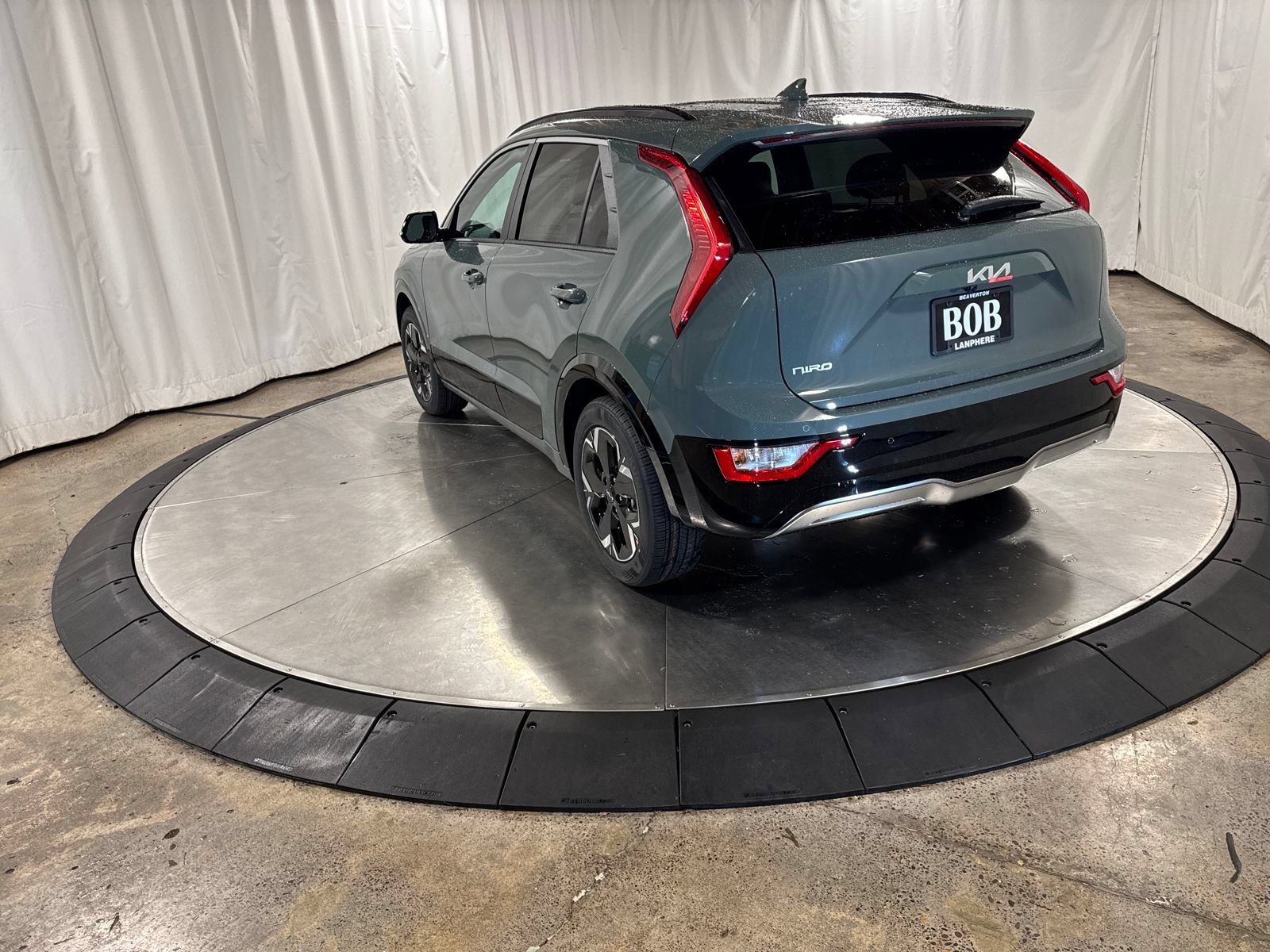 New 2026 Kia Niro Wind w/ Wind Preserve Package FWD image 4