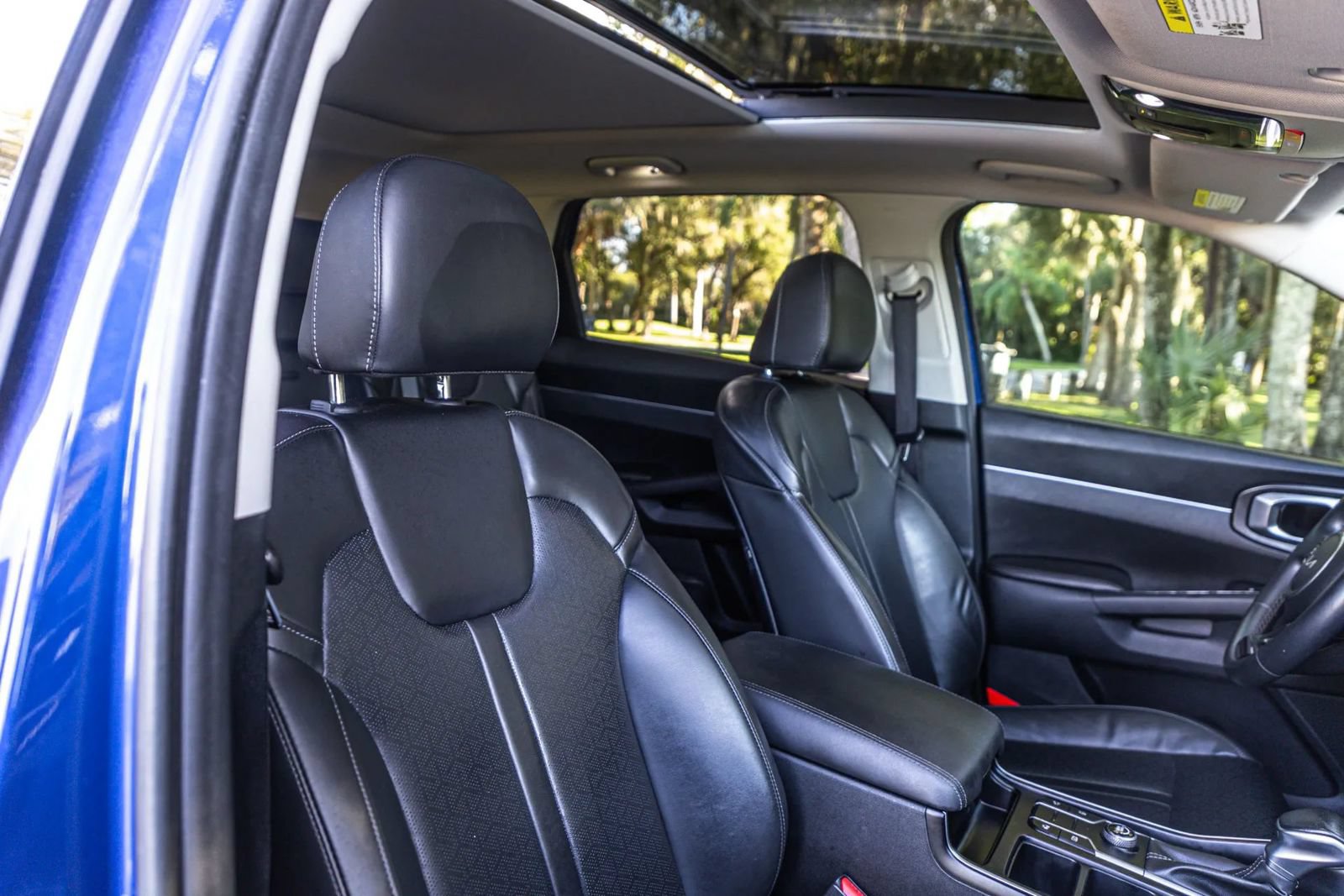 Used 2023 Kia Sorento S w/ Panoramic Sunroof Package FWD image 39