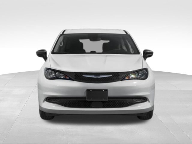 Used 2023 Chrysler Voyager LX FWD image 39