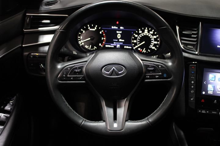 Used 2022 INFINITI QX50 Luxe w/ Appearance Package image 33