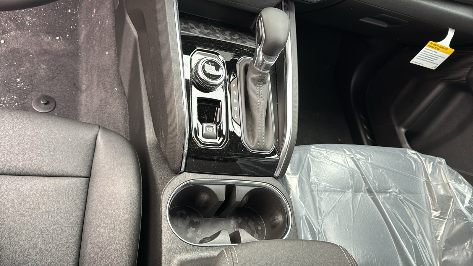 New 2026 GMC Canyon Elevation w/ Convenience Package image 17