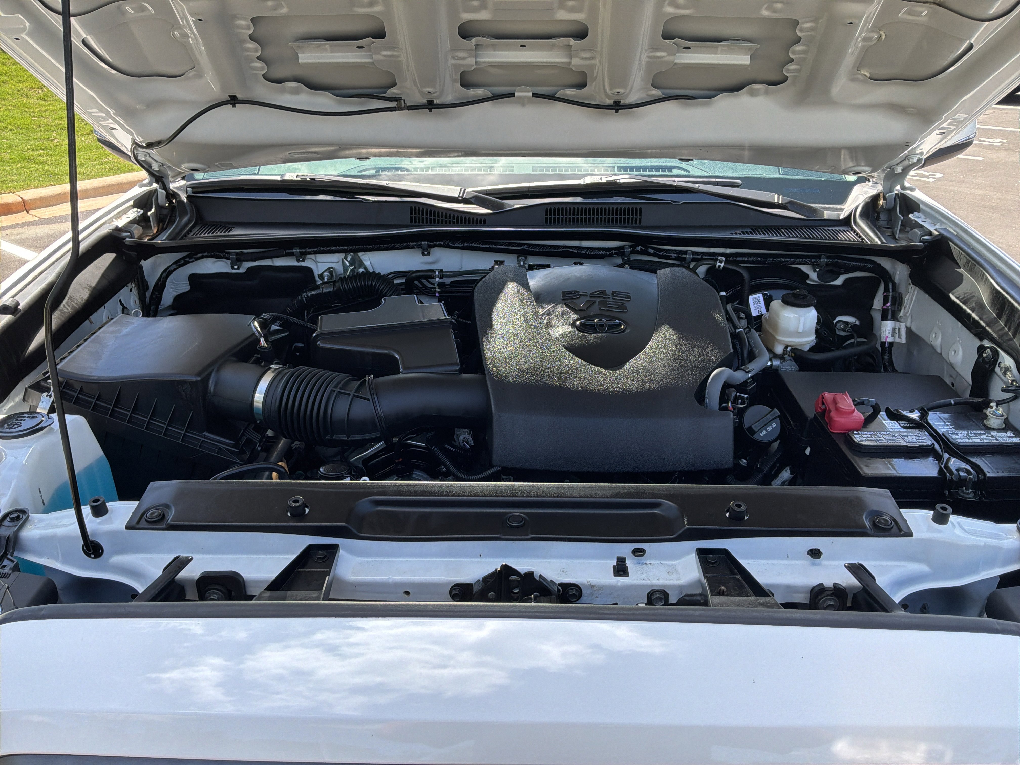 Used 2022 Toyota Tacoma TRD Sport w/ Technology Package AWD/4WD image 33