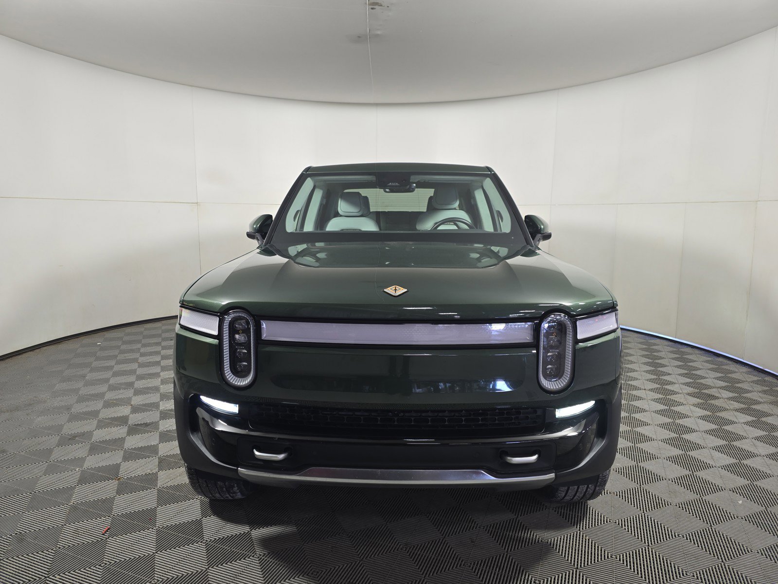 Used 2022 Rivian R1T Launch Edition image 8