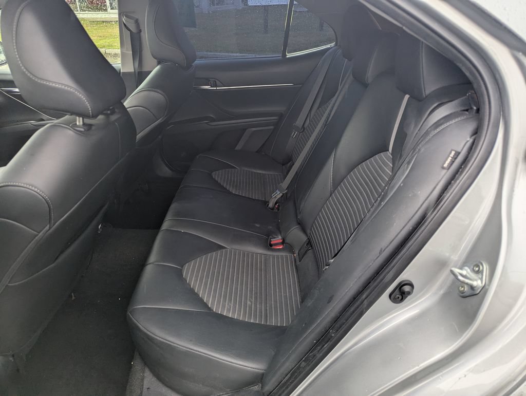 Used 2023 Toyota Camry SE w/ Cold Weather Package AWD/4WD image 18
